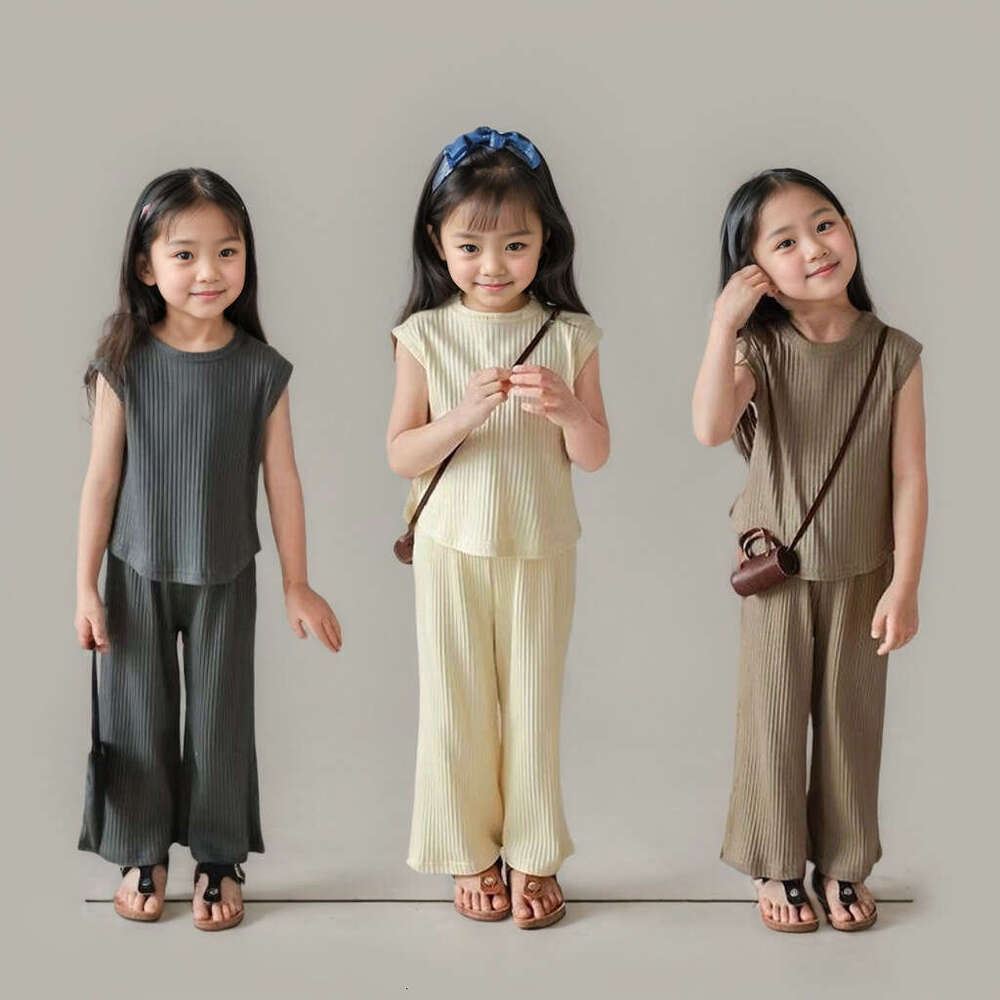 Girls' Summer Dress 2025 New Small And Medium Sized Ice Thread Sleeveless Tank Top Pants Casual Two Piece Set