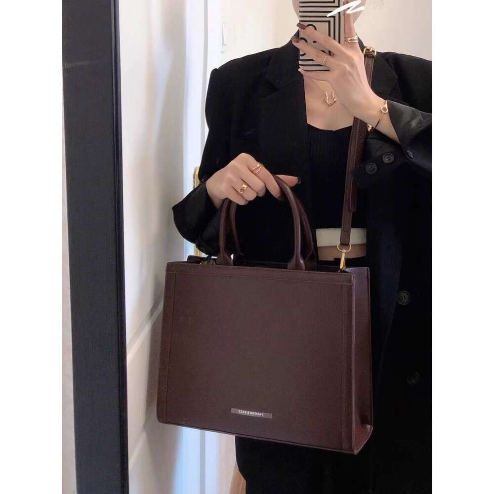 Korean ins minimalist tote with premium texture for class commuting, office handbag, shoulder bag, crossbody bag