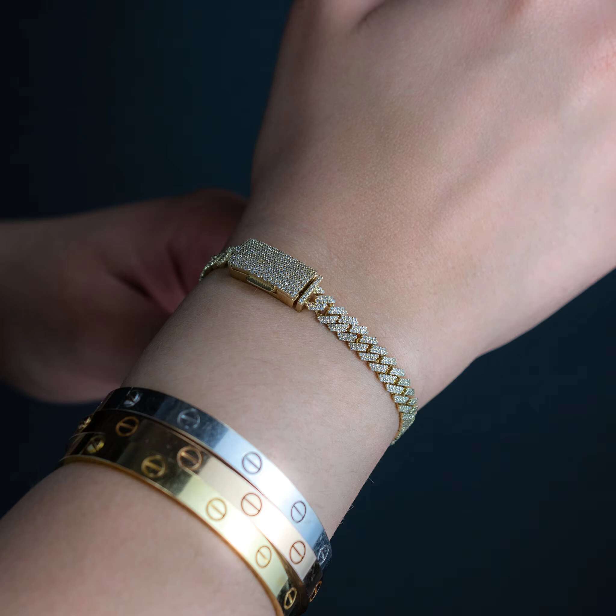 Two Row VVS Natural Cuban Link Chain Bracelet New Design Iced Out Diamond and Moissanite Bracelets From India