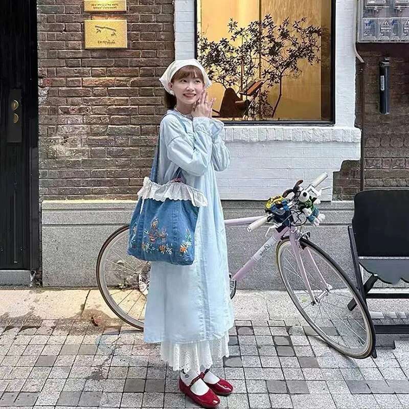 Spring Summer New Original Artistic Retro Lace Patchwork Embroidery Single Shoulder Denim Handbag Embroidered Canvas Bag