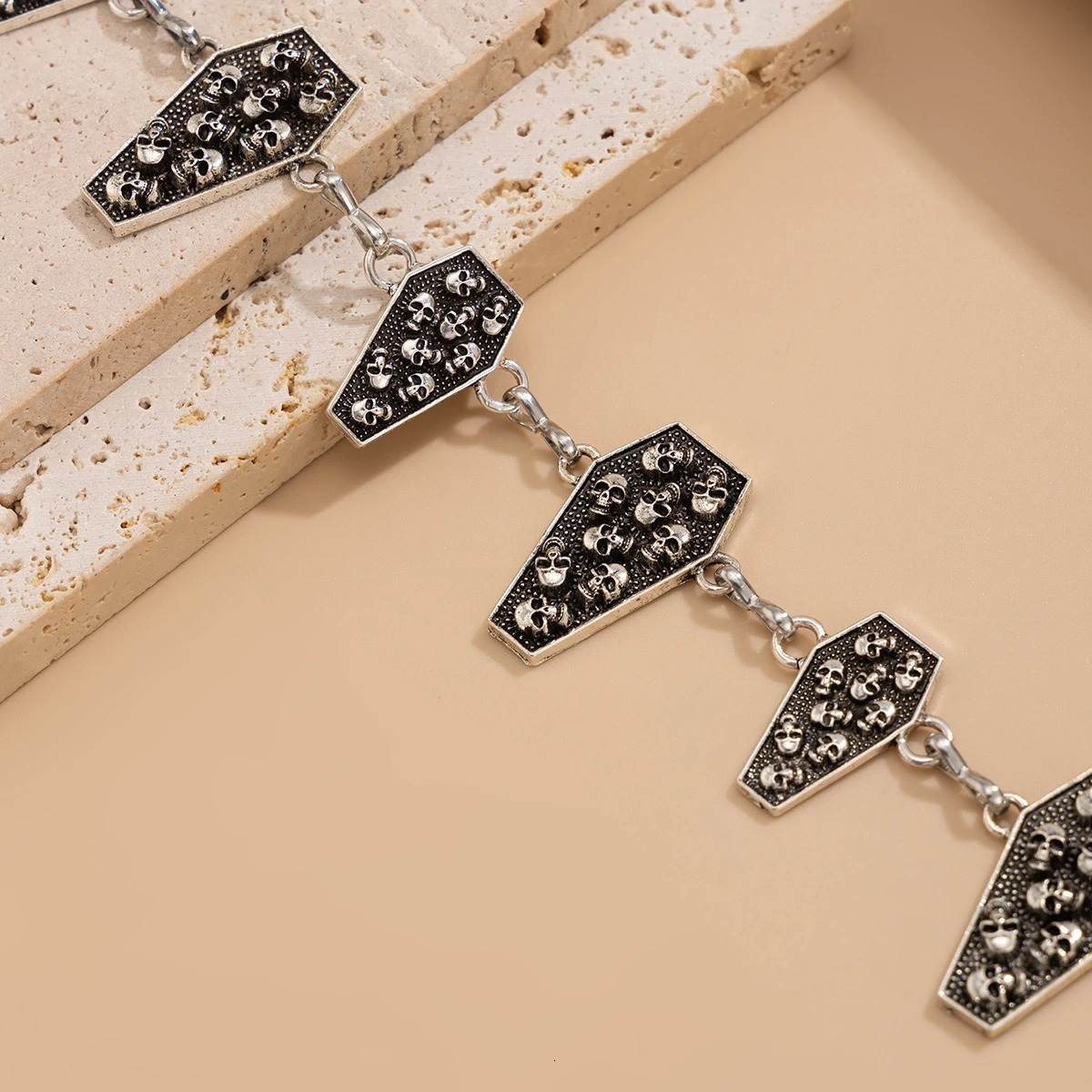 Gothic Spider Web Coffin Cross Adjustable Y2K Belt Silver Metal Belt Womens Retro Leather Belt 250425