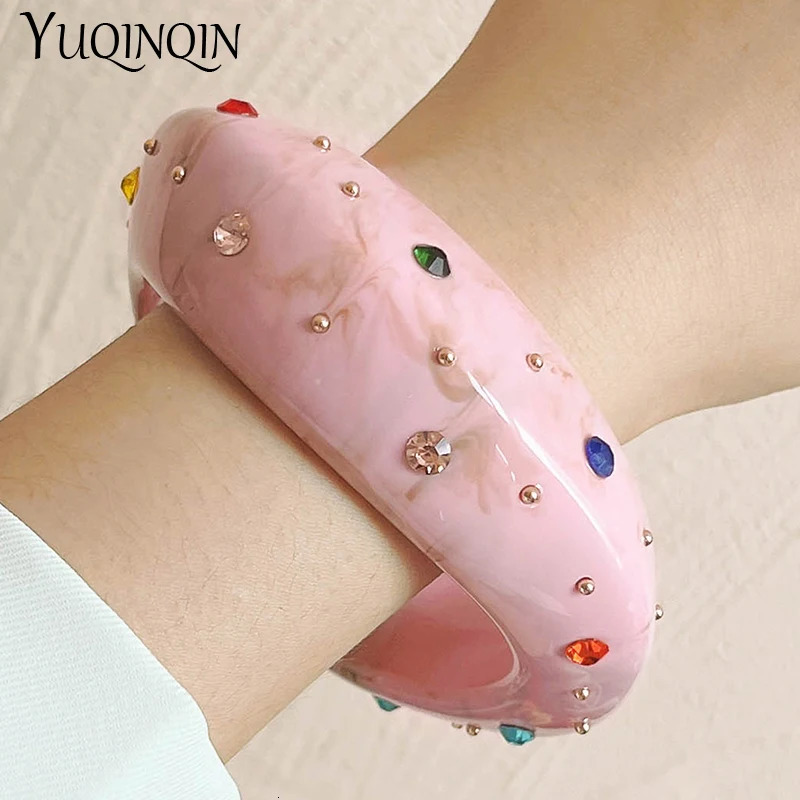Classic Retro Irregular Geometric Cuff Bracelet Womens Fashion Jewelry Crystal Charm Bracelet Fashion 250425