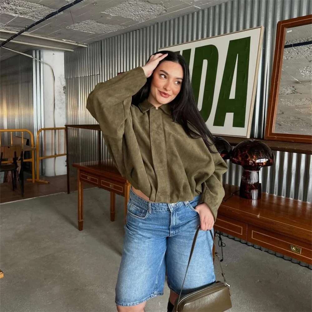 2025 New Women's Clothing European and American Style Fashion Design Sense Composite Suede Short Collar Jacket Coat