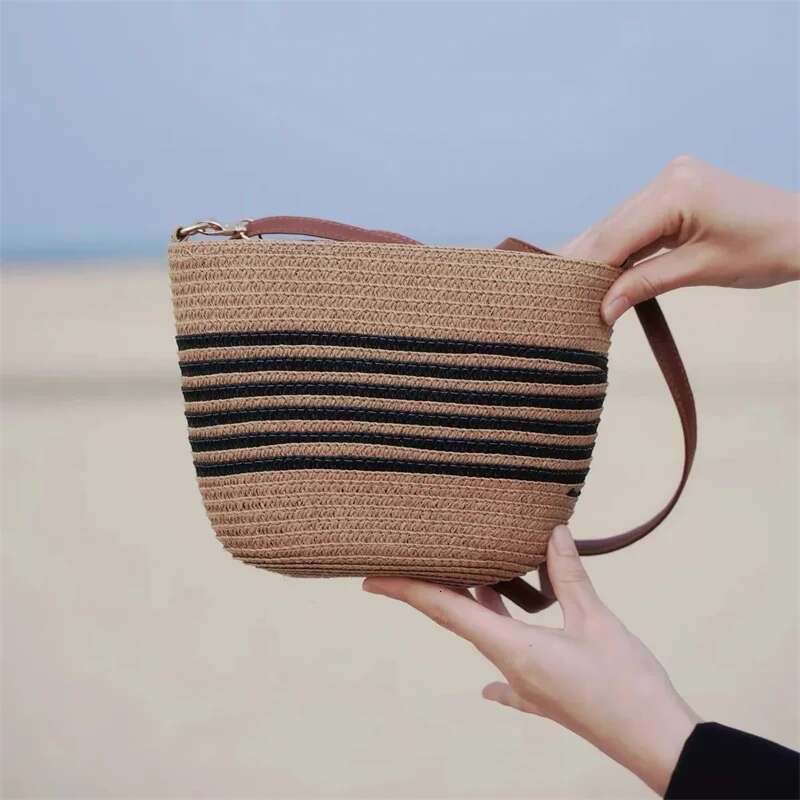 Women's Beach Art Weaving Handbag Small Fresh Shoulder Underarm Tote Striped Bucket Bag