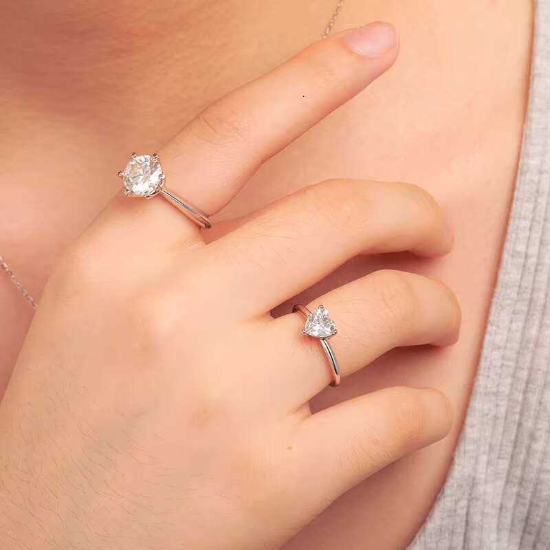 Dropshipping Wholesale Fine Wedding Jewelry 925 Sterling Silver D Color VVS Moissanite Diamond Engagement Ring for Women