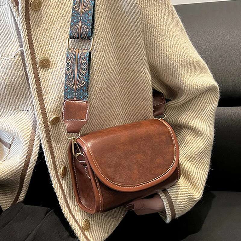 Vintage Flap Shoulder Bags for Women Style Crossbody Designer Messenger Bag Purse Female Rero Ladies Handbag Clutch