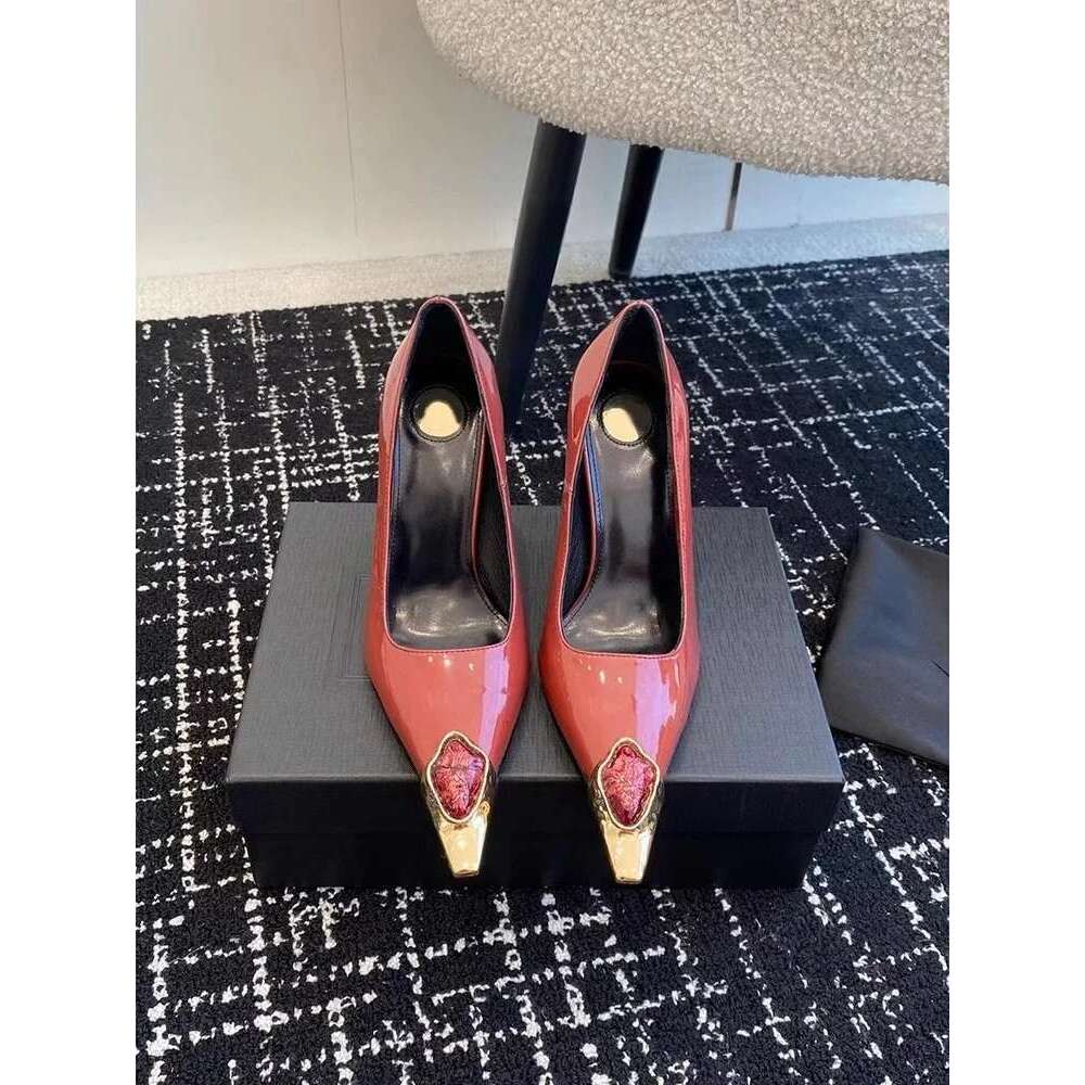 Brand Designer Single Rhinestone Tip Gold Luxurious Sexy Women Sandals Shoes Metal Toe Ladies High Heels
