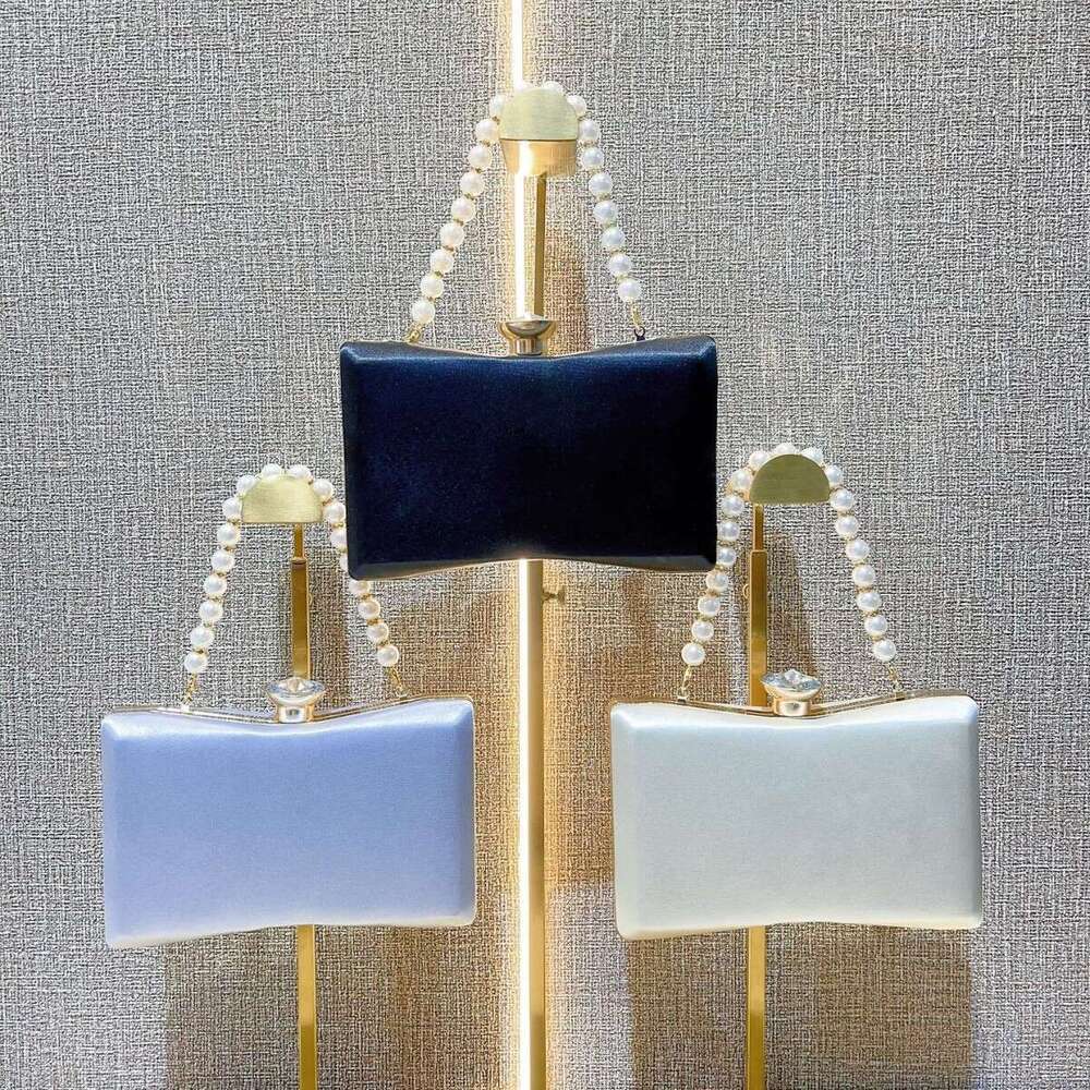 Dinner Bag New Fashionable Exquisite Handbag Pearl Chain Versatile Diagonal Cross Banquet Bag KQ