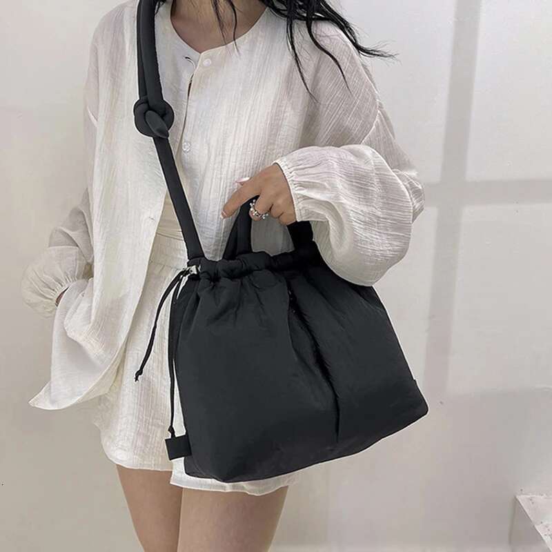 New Korean Fashion Fabric Shoulder Soft Dacron Crossbody Bag Mini Tote For Women Underarm Bags Handbags And Purses Bag