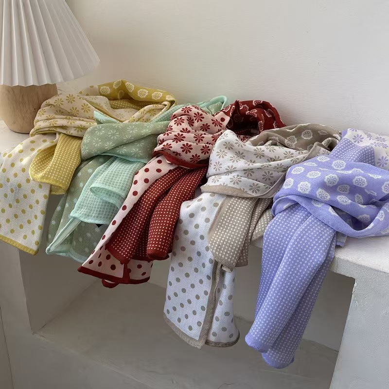 T603 Spring and summer all-match scarf neck collar mother long gauze scarf thin style cover neck warm new