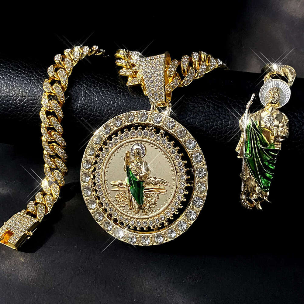 New Hip Hop Trendy Men's And Women's Dia Rotating Religious Saint Jude Statue Pendant Cuban Chain Necklace