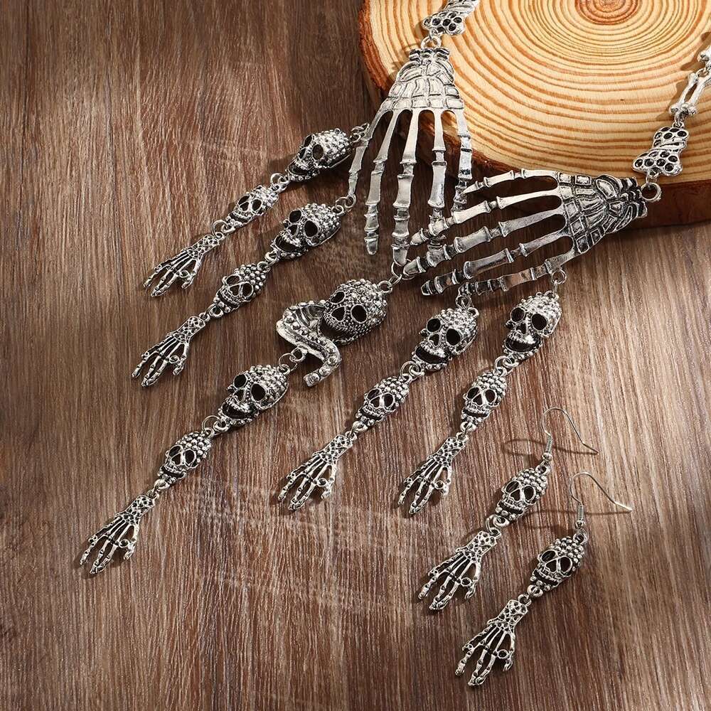 New Halloween Jewelry Gothic Punk Vintage Metal Ghost Hand Skull Necklace And Earring Set For Women Party Accessories