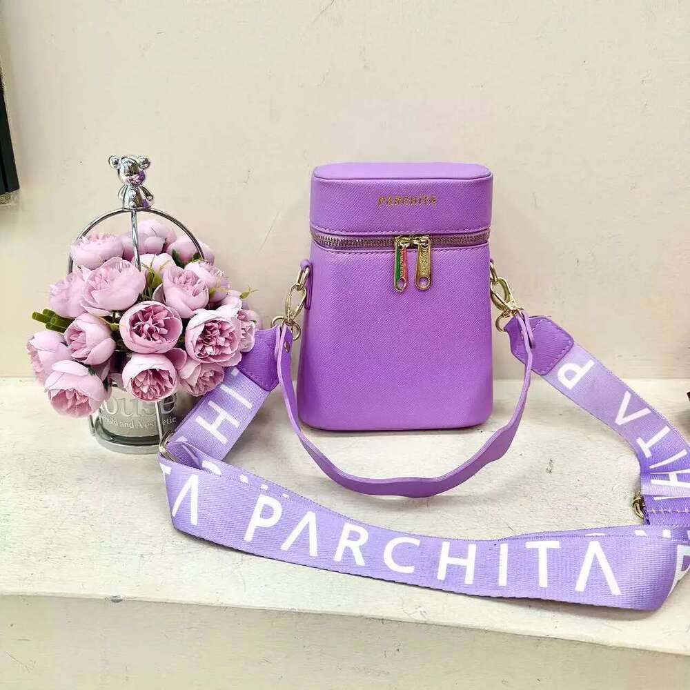 Small Square Casual Versatile Contrasting Color Commuting Crossbody Bag