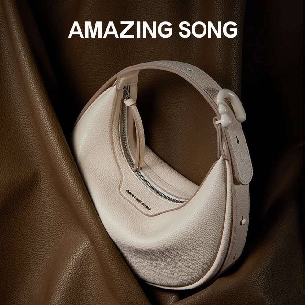 2025 New Spring/summer Half Moon Armpit Crossbody Crescent Shaped Bag Light Women's Handbag High-end Backpack