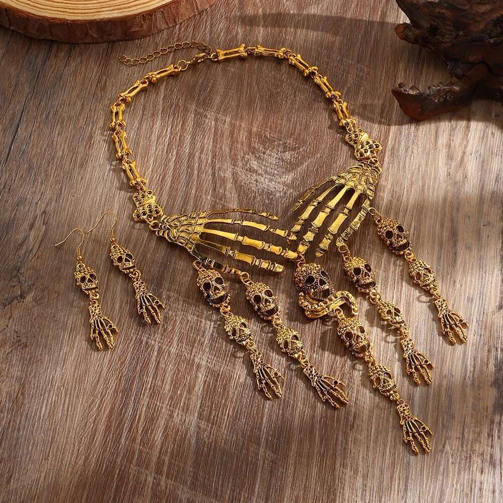 New Halloween Jewelry Gothic Punk Vintage Metal Ghost Hand Skull Necklace And Earring Set For Women Party Accessories