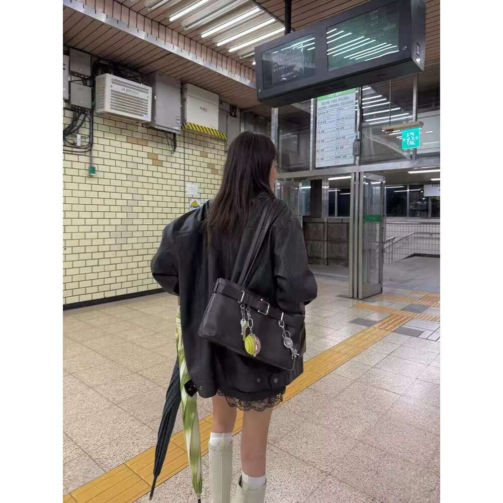 Commuter Underarm 2025 Autumn/Winter Extremely Simple Fashion Versatile Handbag Tote Style High End Single Shoulder Bag