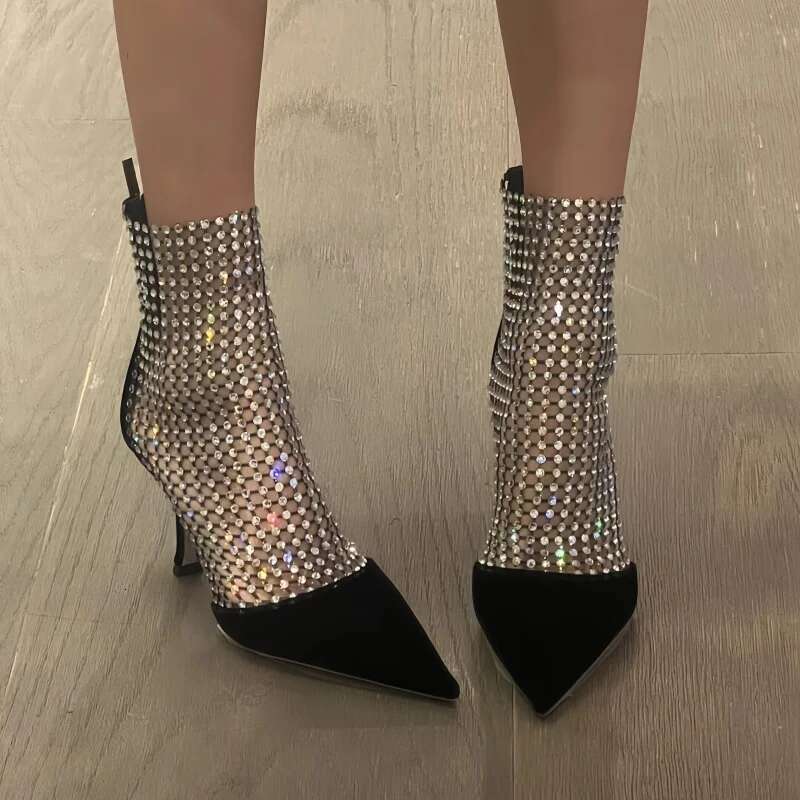 Designer Shoe Black Hollow Crystal Pumps Back Zipper Pointed Pretty Women Thin High Heels Shoes Sandal Boots
