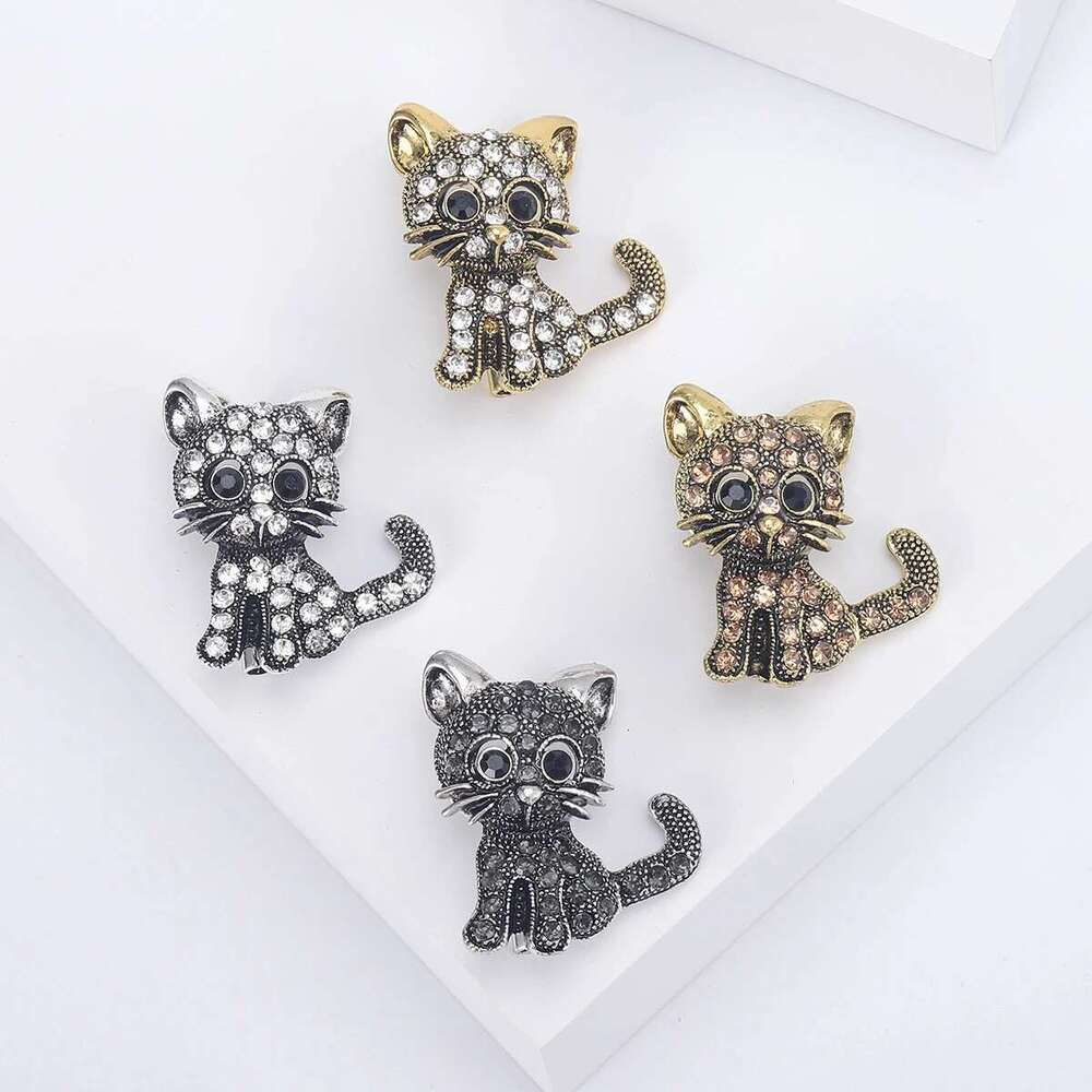 Enamel Cat Pin For Women Unisex Rhinestone Cats Brooch Kitten Lapel Pins Banquet Party Backpack Gifts Jewelry Accessories