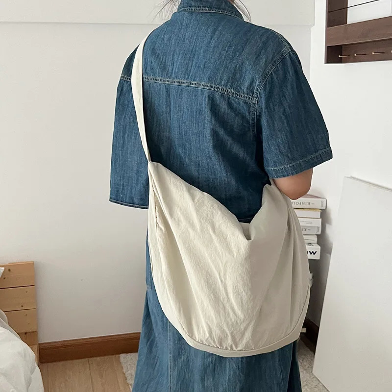 Little Fresh Nylon Shoulder Hobos Bag Large Capacity Versatile Crossbody Bag Student SatchelsTote Bags 250428