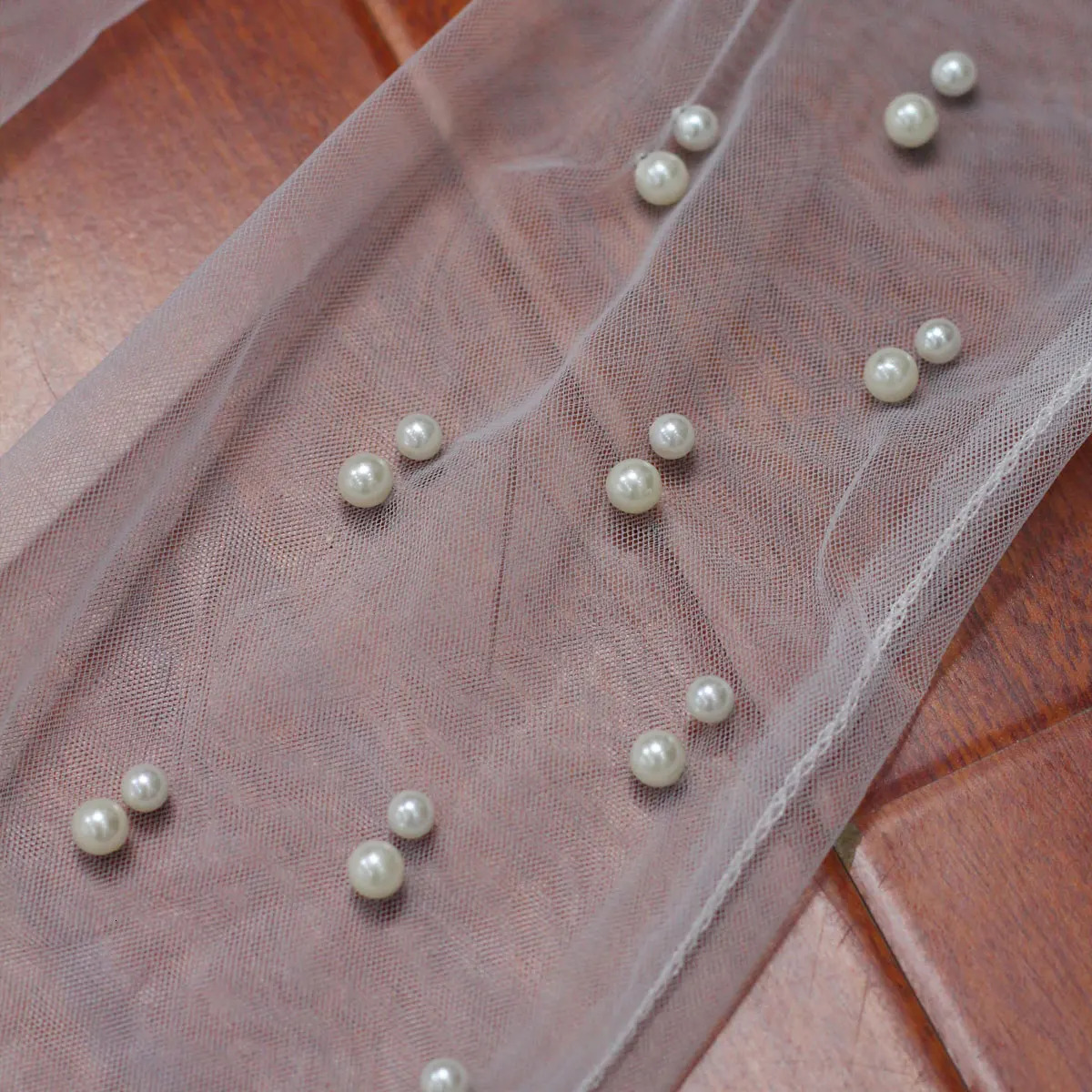 WG047 Exquisite Wedding Bridal White Gloves Satin Ruffle Pearl Beads Bridal Maid Finger Opera Masturbation 250430