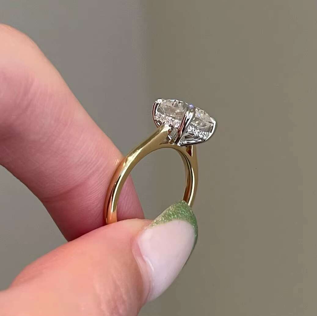 Lab Grown Diamond Ring 1.5CT Cushion Cut Cvd Diamond IGI Certificate 18K Gold Engagement Ring