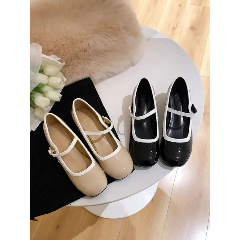 New One Strap Fashionable Button Mary Jane Women Shiny Patent Leather Round Toe Shallow Medium Heel Pumps Slip Shoes