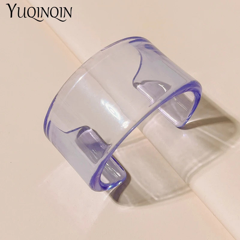 Fashion transparent acrylic resin open bracelet for women geometric Korean retro wide bracelet for women handmade pearl jewelry 250425