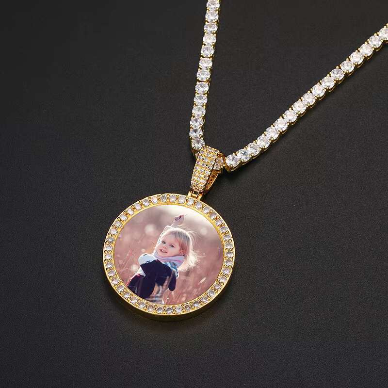 TUHE Trend Gold Plated Brass 5A CZ Diamond Custom Picture Necklace Pendants for Men Fashion Hip Hop Jewelry