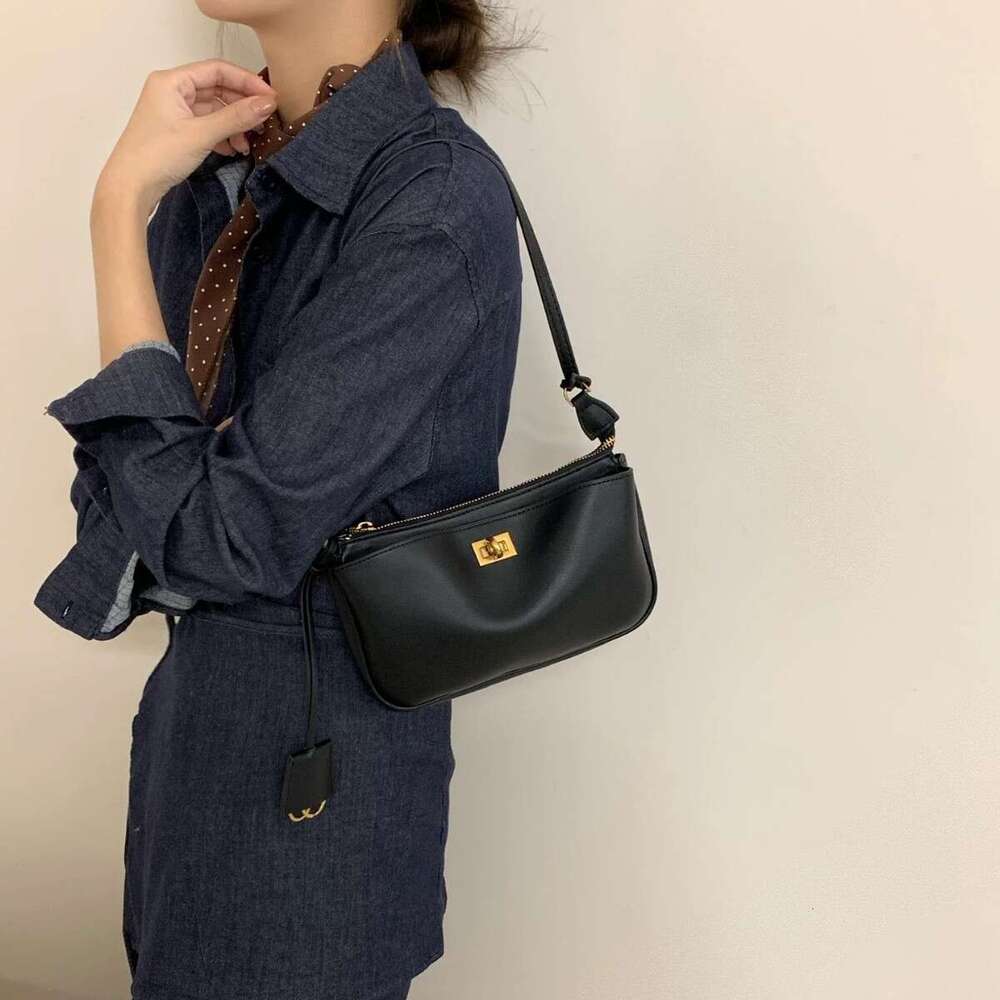 Fashionable new leather 2025 high-end lock buckle hobo armpit hand-held crossbody women's bag, Kelly bag