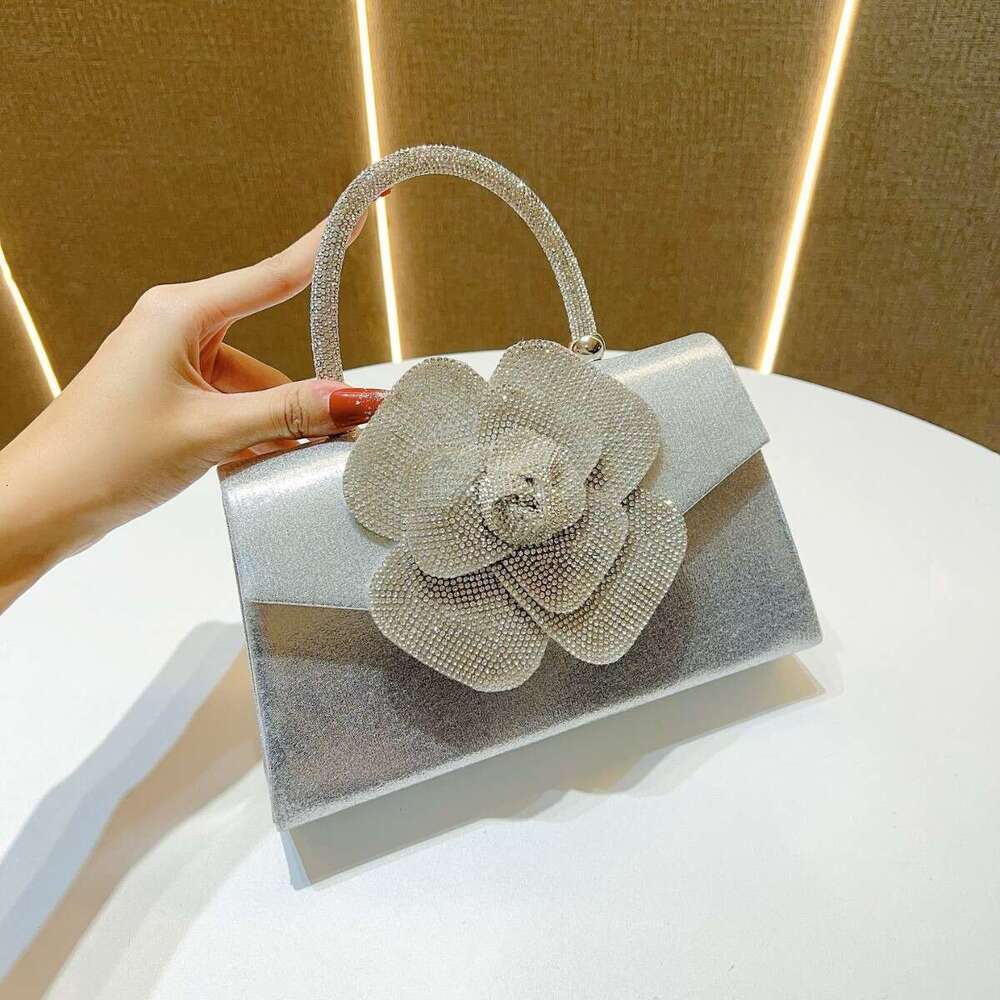 Dinner Bag Personalized Handheld Bag Set With Diamond Roses Super Hot Banquet Bag Cross Shoulder Straight French Style KQ