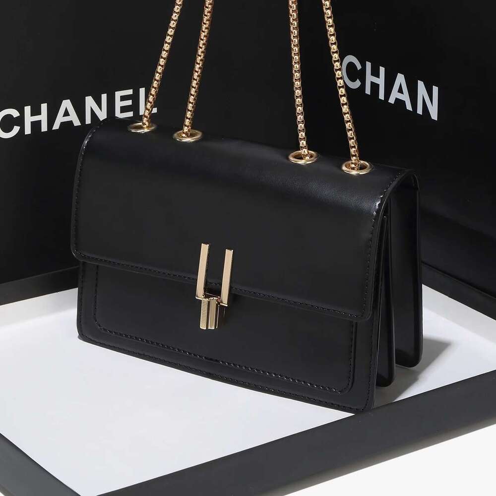 Belt Decoration Flip Cover Handbag Crossbody Bag