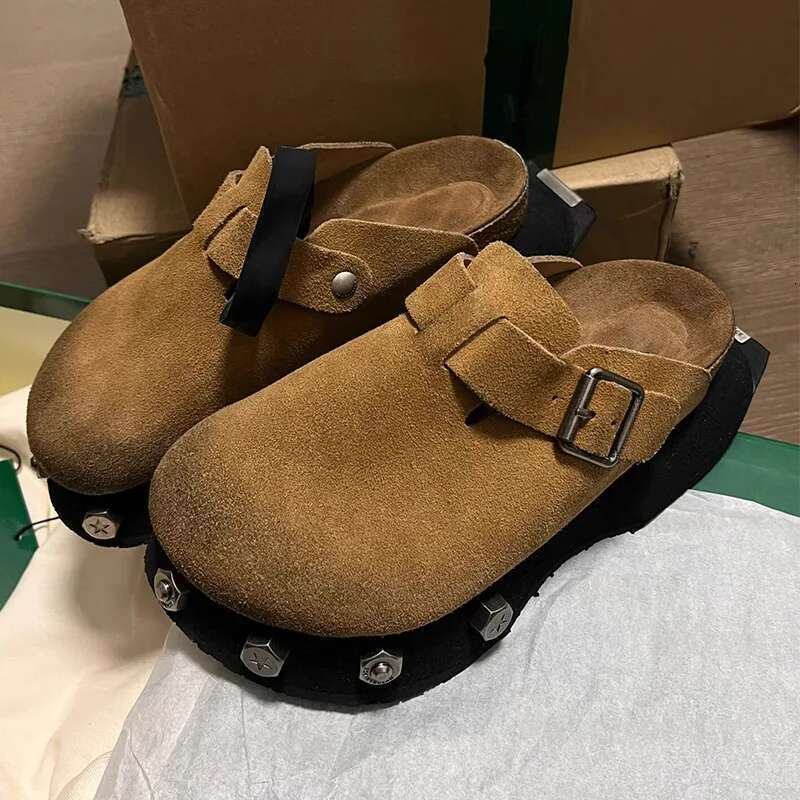 New Rivet Metal Low Woman Cover Toe Big Size Slides Heeled Mules Platform Shoes Rome Sandals Casual Slippers