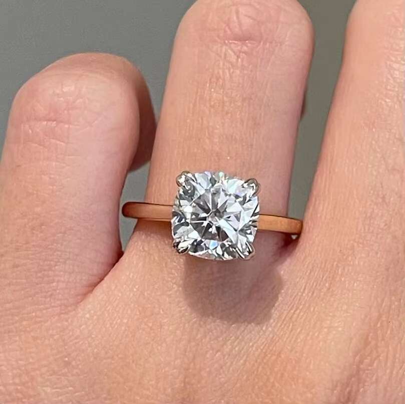 Lab Grown Diamond Ring 1.5CT Cushion Cut Cvd Diamond IGI Certificate 18K Gold Engagement Ring