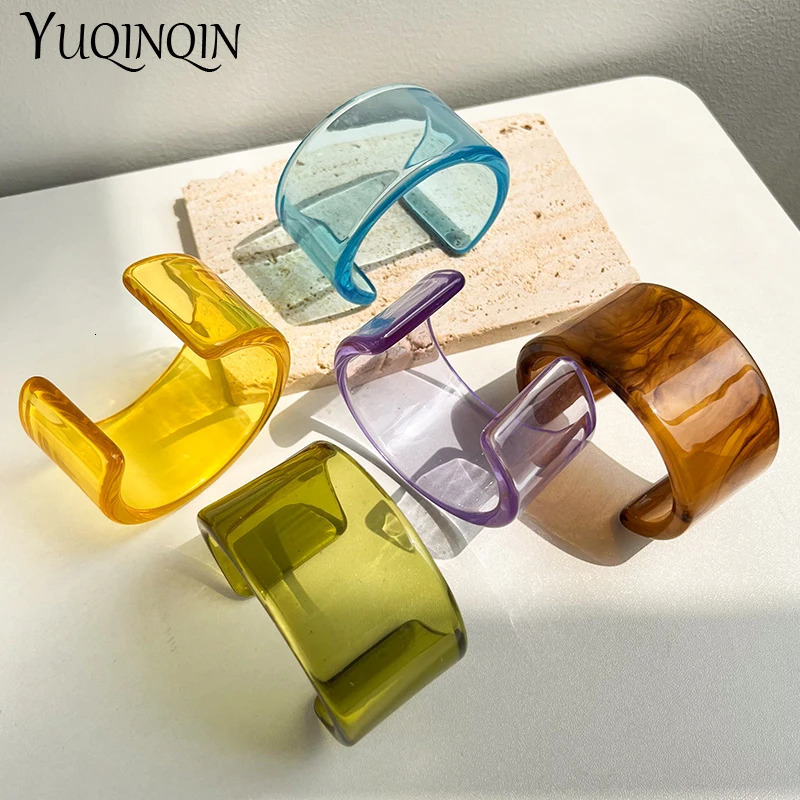 Fashion transparent acrylic resin open bracelet for women geometric Korean retro wide bracelet for women handmade pearl jewelry 250425