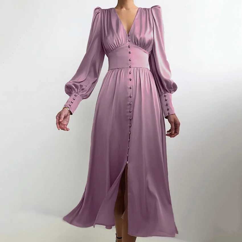 Autumn and winter womens V-neck satin waist retro womens clothing W250430
