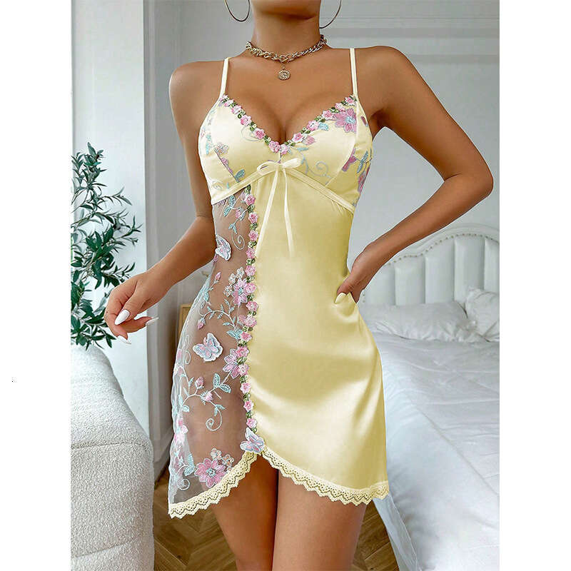 Sexy Underwear Hot Selling Sexy Lingerie Lace Dress Perspective Seductive Thong Two Piece Set