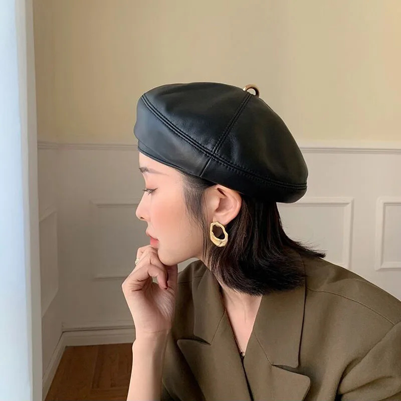Spring/Winter 100% Genuine Leather Beret Womens Fashion European Pumpkin Paint Hat Womens Rainbow White/Red Thin Boina 250430