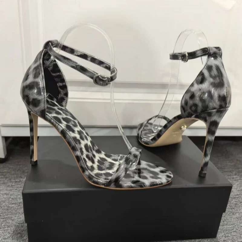 New Catwalk Thin Strap Leopard Print Sandals Sexy Open Shoes Round Buckle High Heels Party Banquet Women Shoe