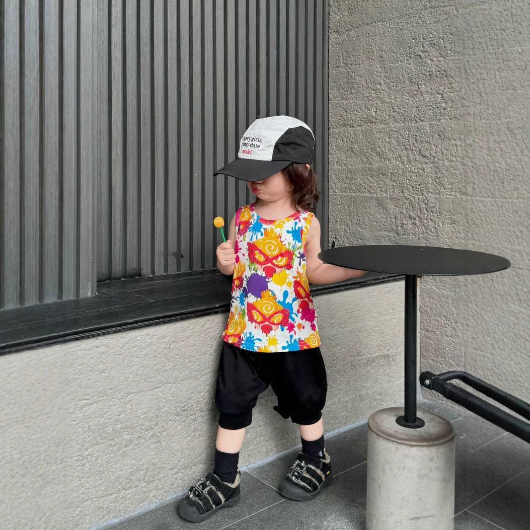 2025 Summer Black Super Trendy Brand Pacifier Devil Tail Embroidery Collapsed Pants Pacifier Childrens Shorts Y250430V39W