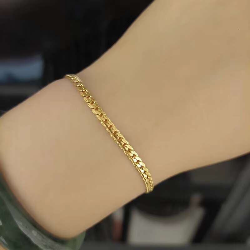 2025 Wholesale Fading Free Titanium Steel 18k Gold Plated Personalized Womens Trendy Cuban Chain Hiphop Necklace Birthday Gift