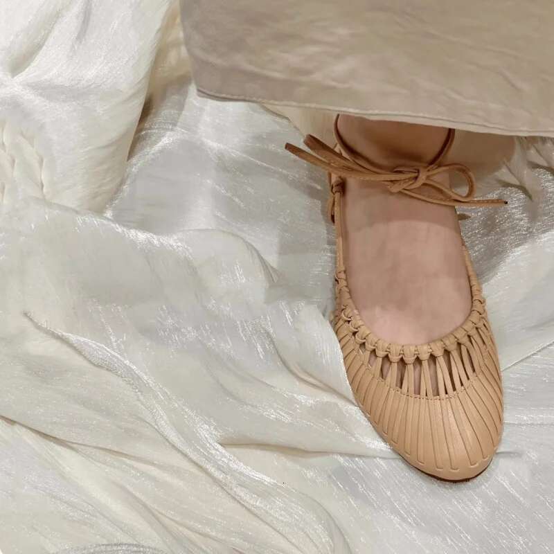 Fashion Round Toe Lace up High Heels Hollow Casual Roman Fisherman Shoes Ankle Strap Women Flats