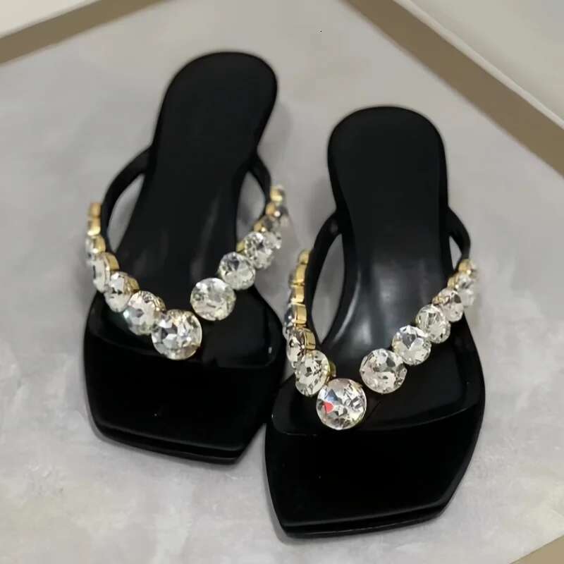 Rhinestone Slippers Kitten Heel Flip Flops Fashionable Versatile High Heels Women Outdoor Comfortable Casual Shoes