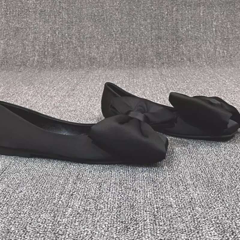 Brand Bow Soft Sole Women Comfortable Flat Slip-on Ballet Ladies Sandals Satin Wedding Shoes
