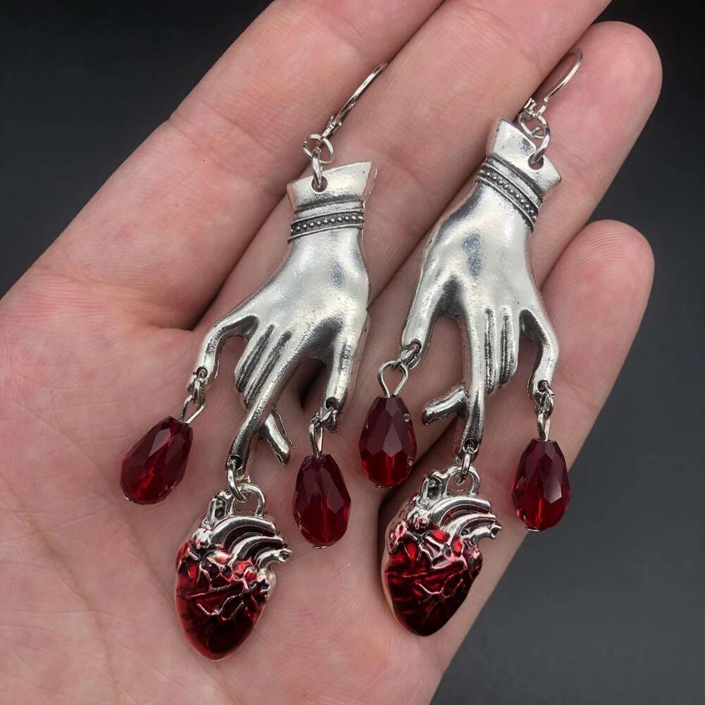 Bleeding Heart Earrings With Red Blood Drop Vampire Ghost Gothic Witchcraft Jewelry Fashion Women Gift