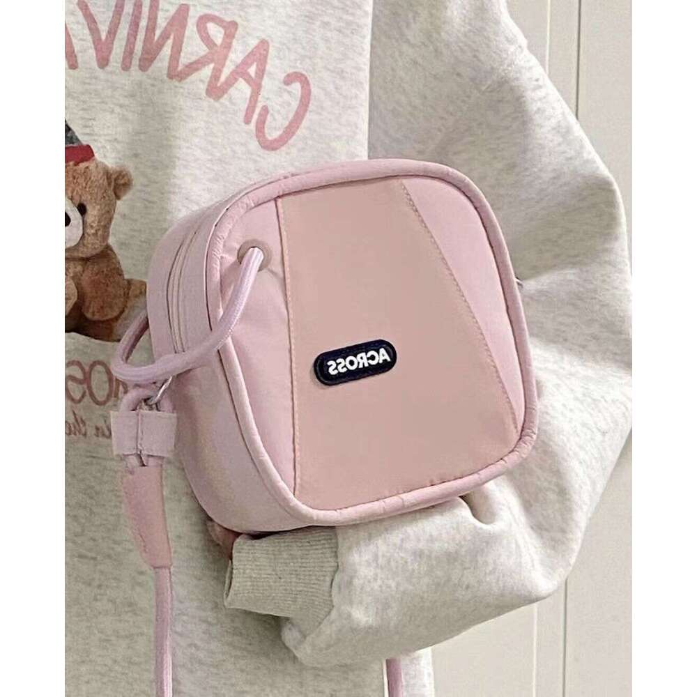 Cute stylish small square 2025 spring summer new collection, pink tender, niche bag, casual and versatile single shoulder crossbody bag