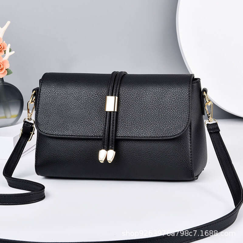 Middle aged small women's new trendy and versatile soft leather shoulder bags, elderly mothers' crossbody bags