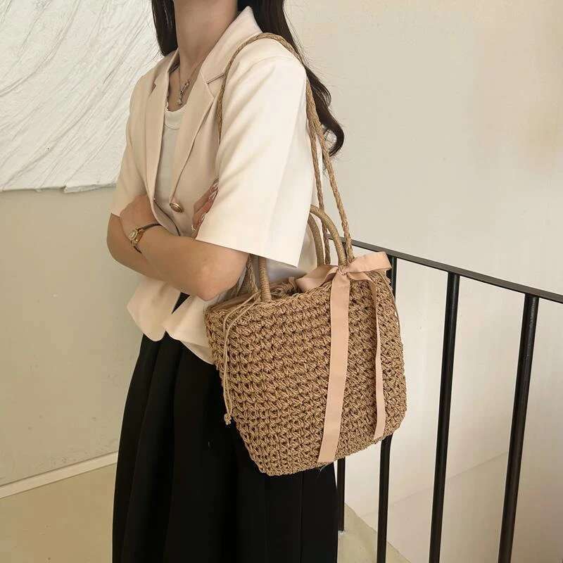Ladies Fashion Summer Straw Crossbody Bag Women Beach Shopping Woven Shoulder Messenger Handbag Bag