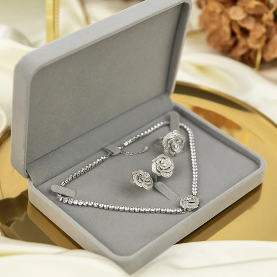 Fillet jewelry box ring box bracelet pendant stud earring necklace storageDisplay Holder Case for Engagement Wedding 250428