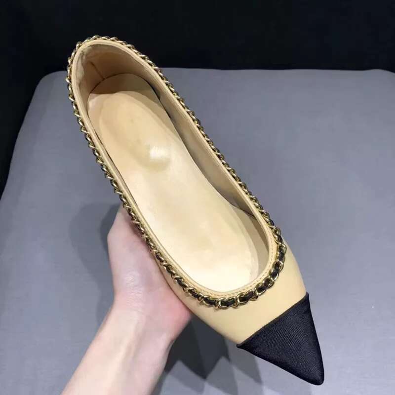 Fashion Brand Pointed Pumps Comfortable Flat Slip-on Metal Chain Edged Splicing Women Shoes