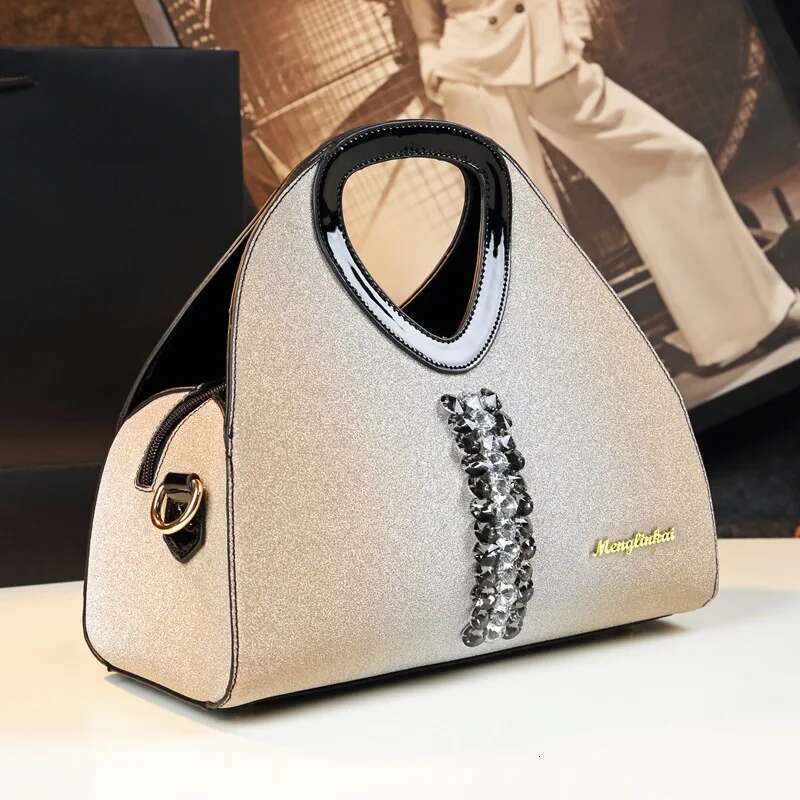 Spring new rhinestone patent leather flower gradient dumpling one-shoulder cross-body handbag banquet dress women's bag